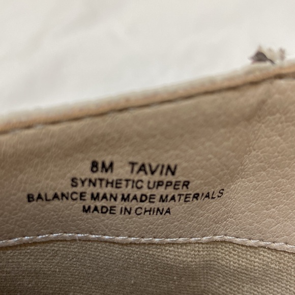 Women’s Dolce Vita faux snakeskin ankle booties. Style: TAVIN. Size 8M. Like new - Picture 9 of 14